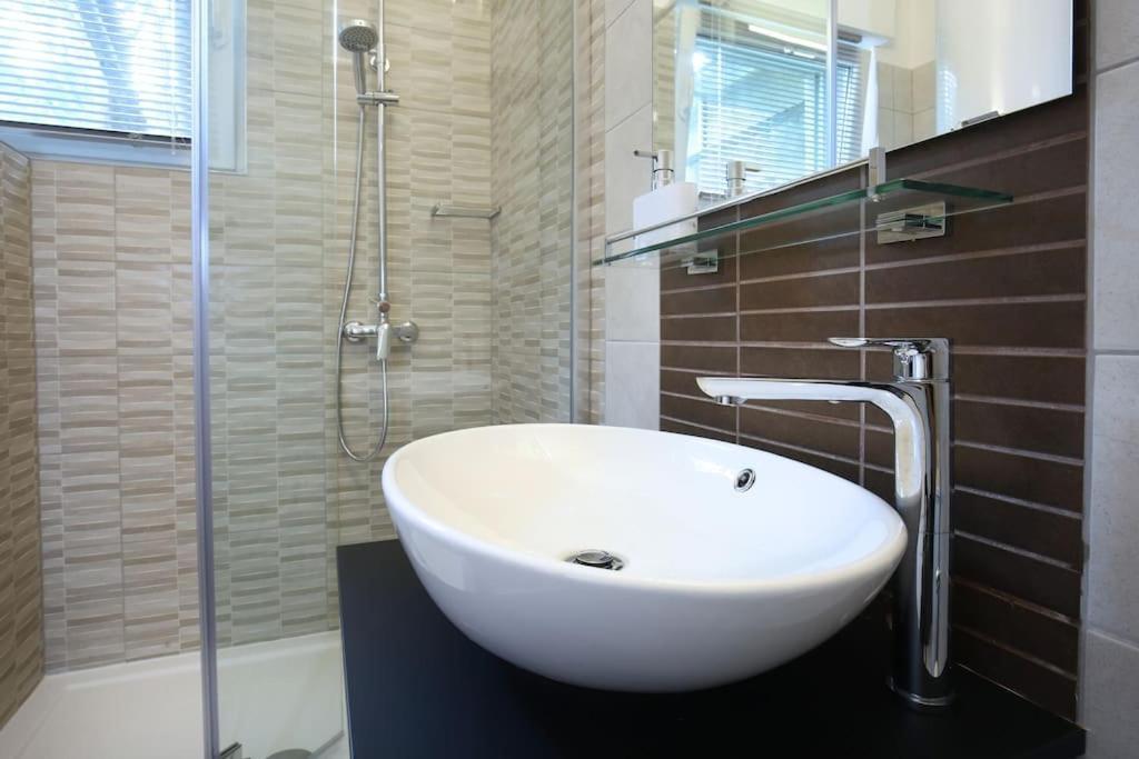 ☆beach Centar Large Stylish With Terrace Apartment